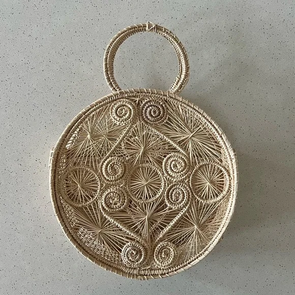 Summer Tote - Picture 1 of 9